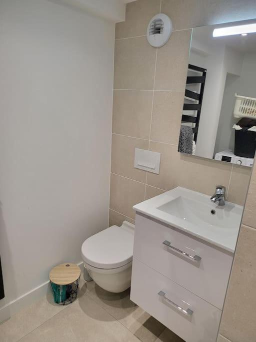 Studio 2 Personnes Equipe Carignan-de-Bordeaux Екстериор снимка
